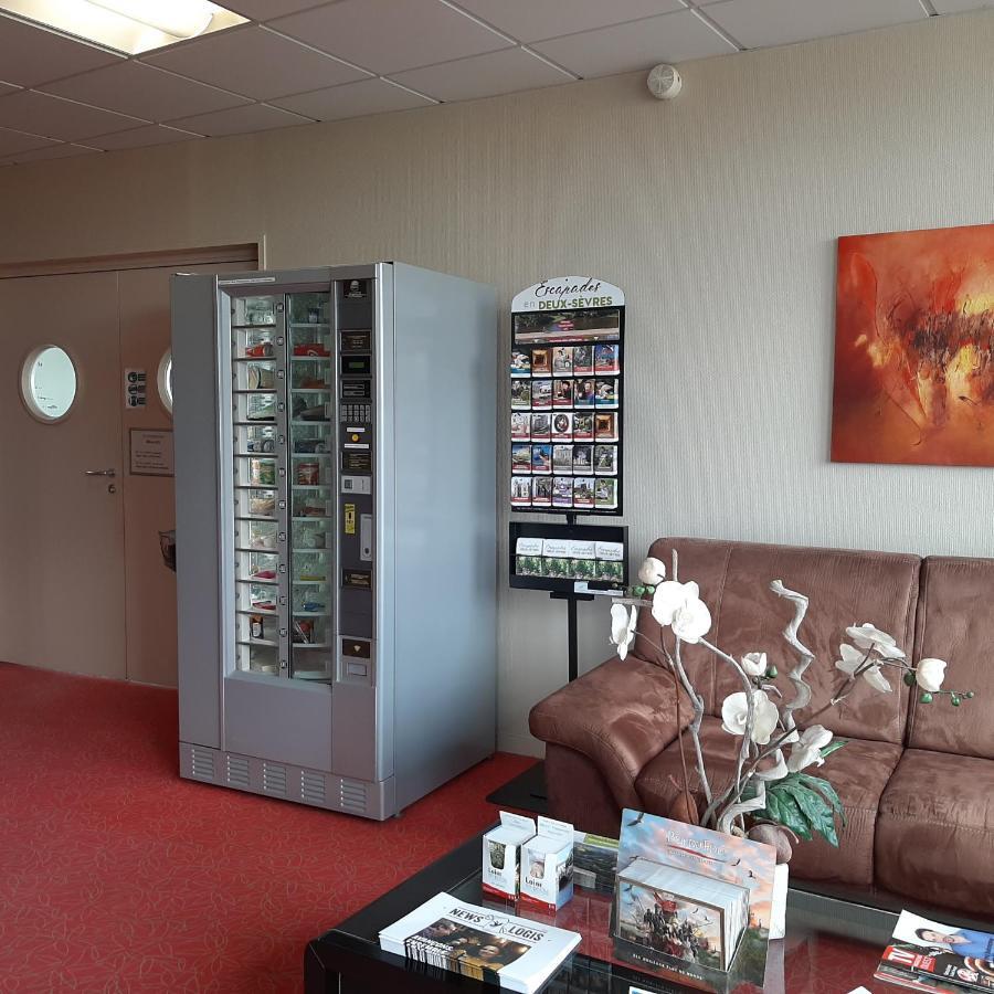 Cit'Hotel Talencia Thouars Eksteriør bilde