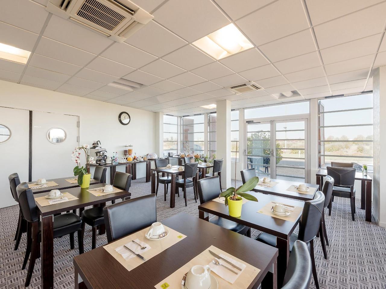 Cit'Hotel Talencia Thouars Eksteriør bilde