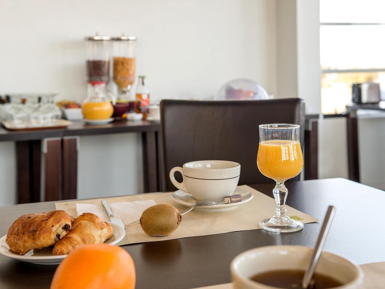 Cit'Hotel Talencia Thouars Eksteriør bilde