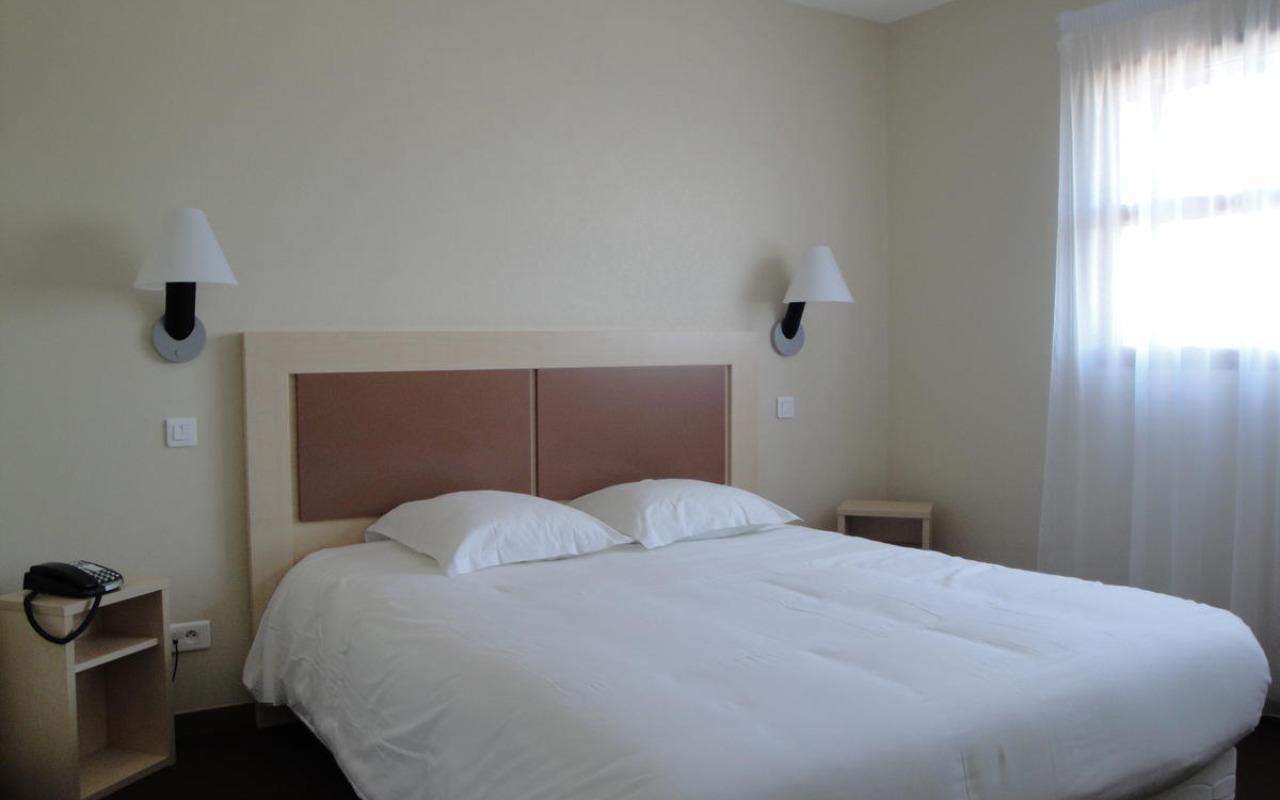 Cit'Hotel Talencia Thouars Eksteriør bilde