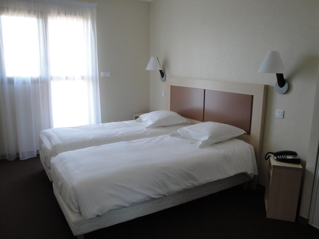 Cit'Hotel Talencia Thouars Rom bilde